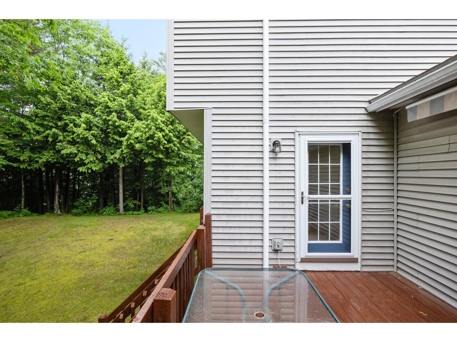 34 Pointe Drive
