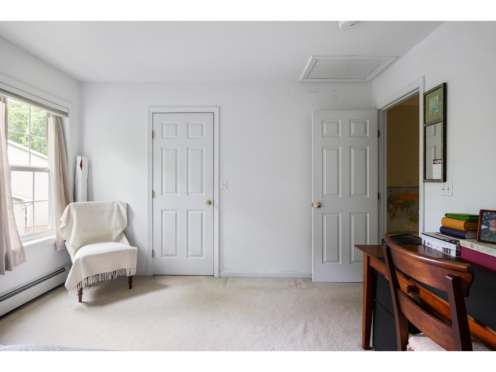 34 Pointe Drive