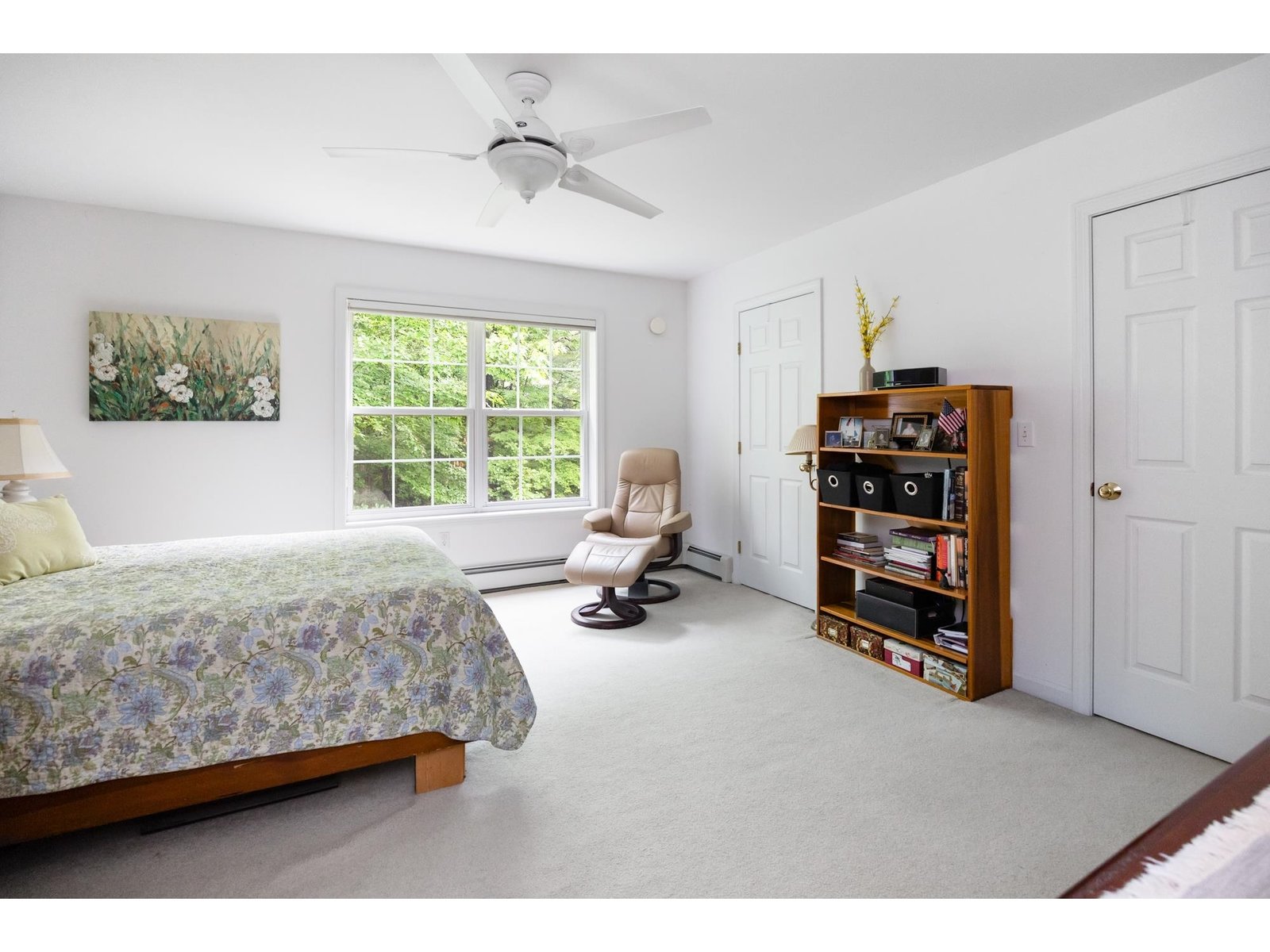 34 Pointe Drive