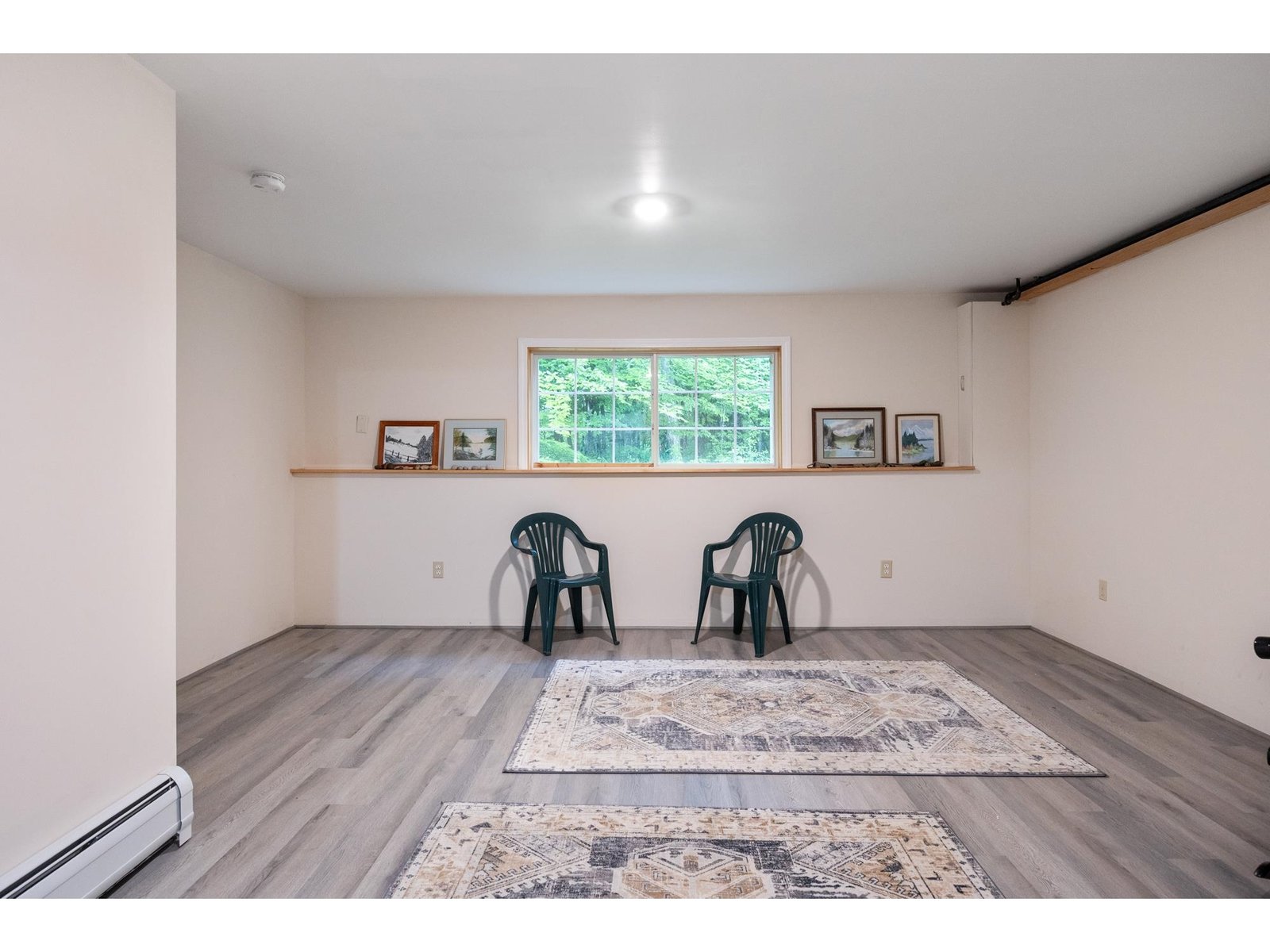 34 Pointe Drive