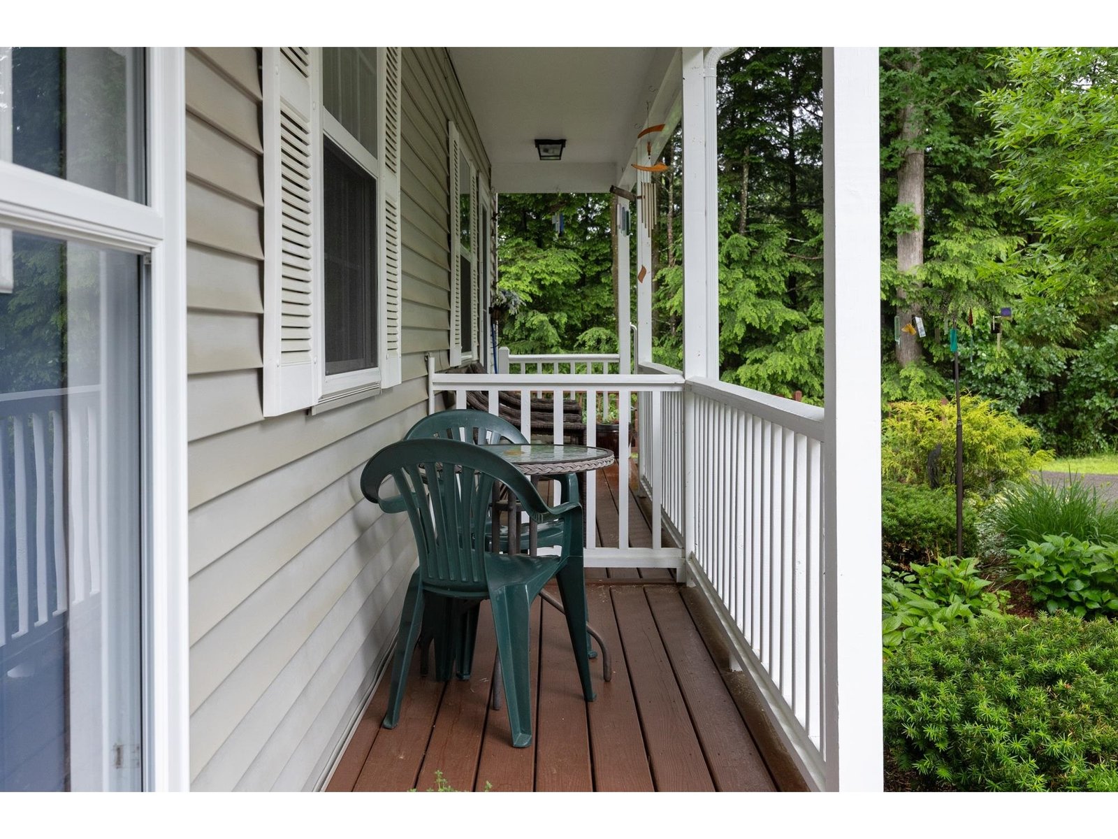 34 Pointe Drive