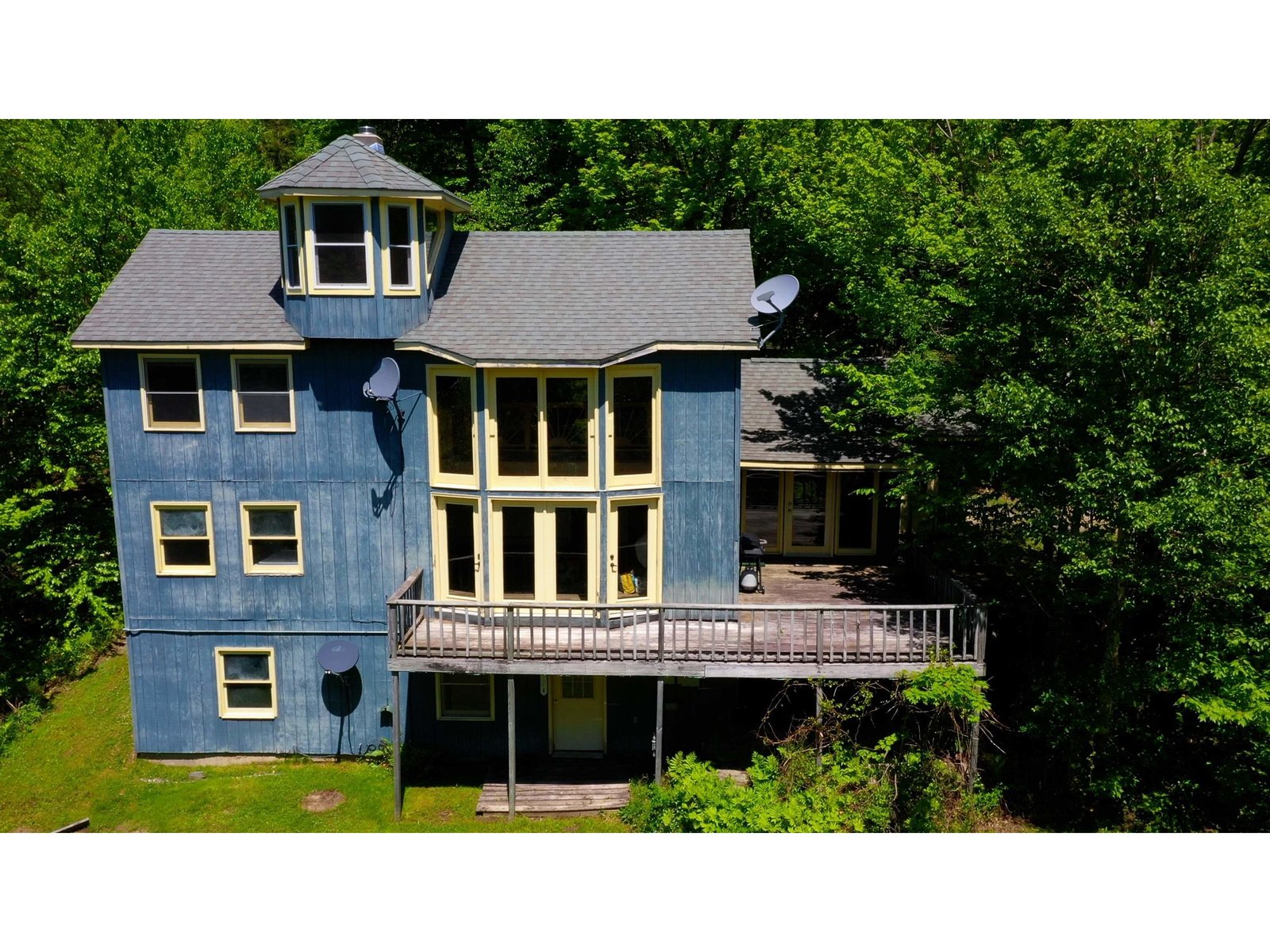 34 Smugglers Loop Drive