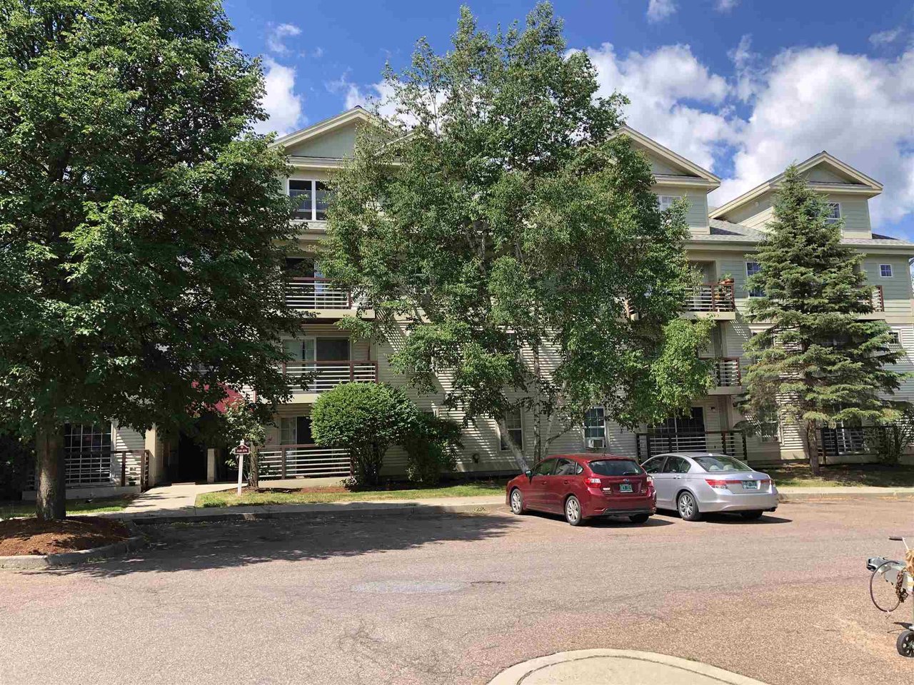 340 Hildred Drive, Burlington