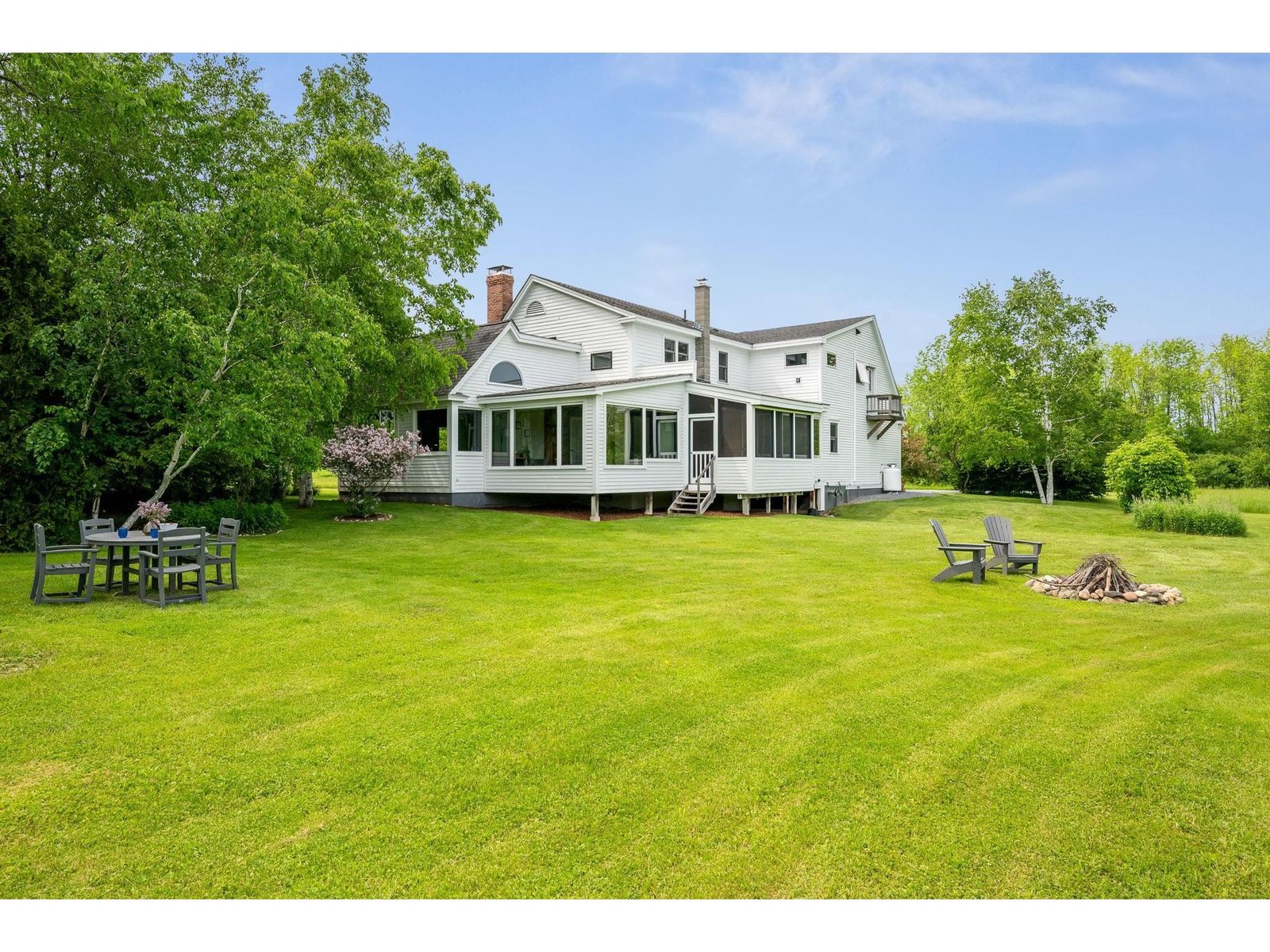 3421 Lake Road