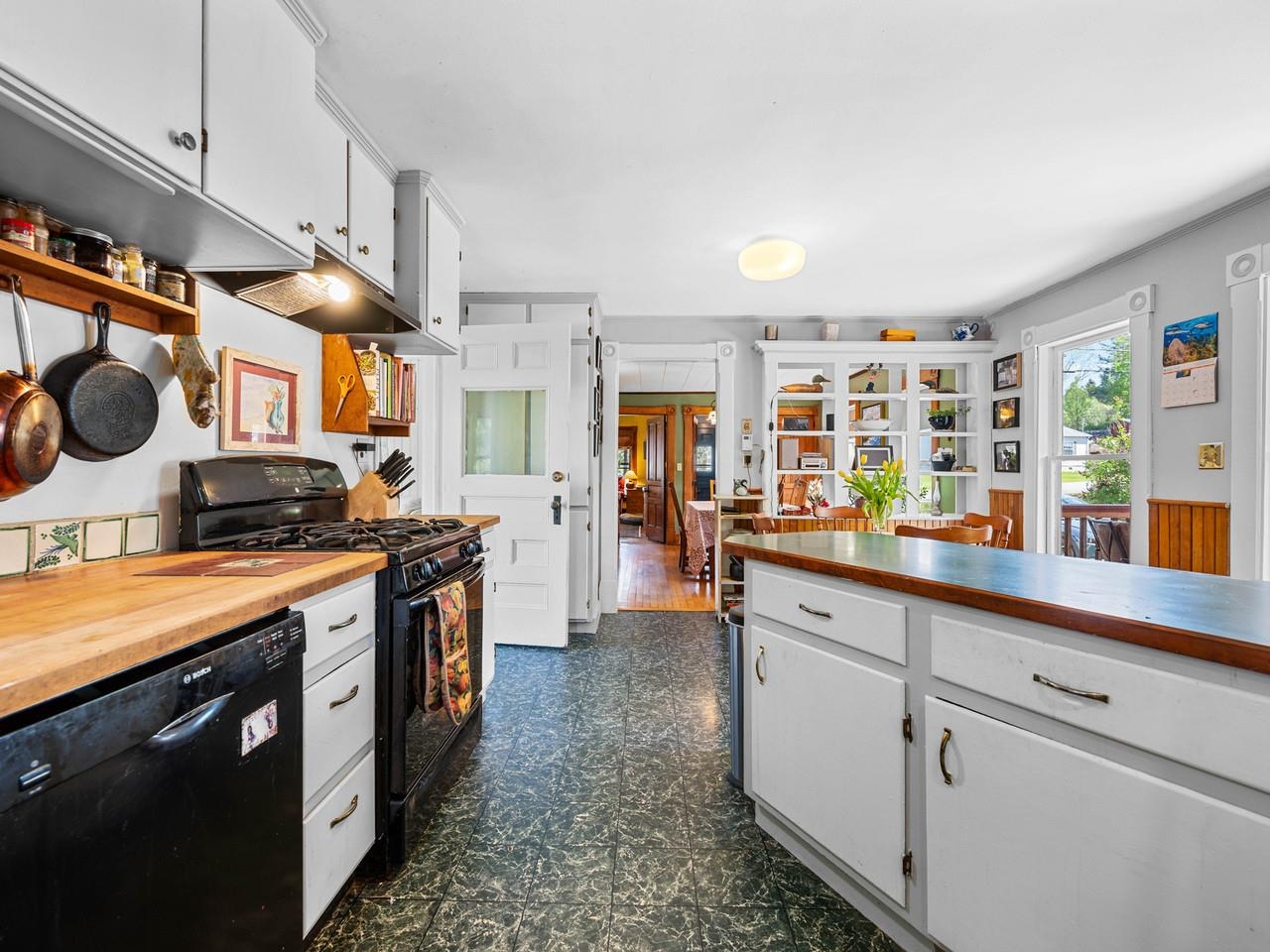 343 Sierra Lavin Road