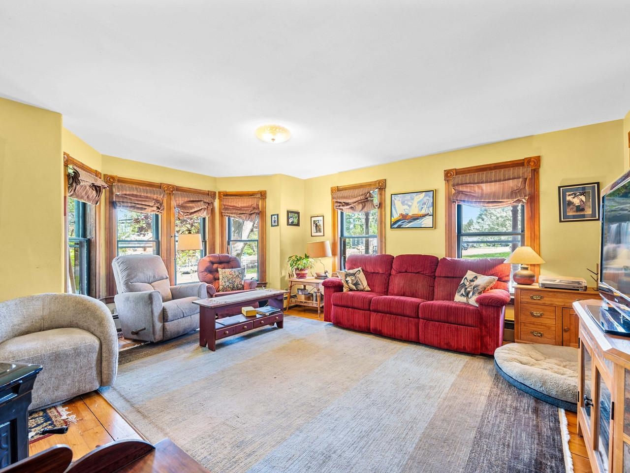 343 Sierra Lavin Road