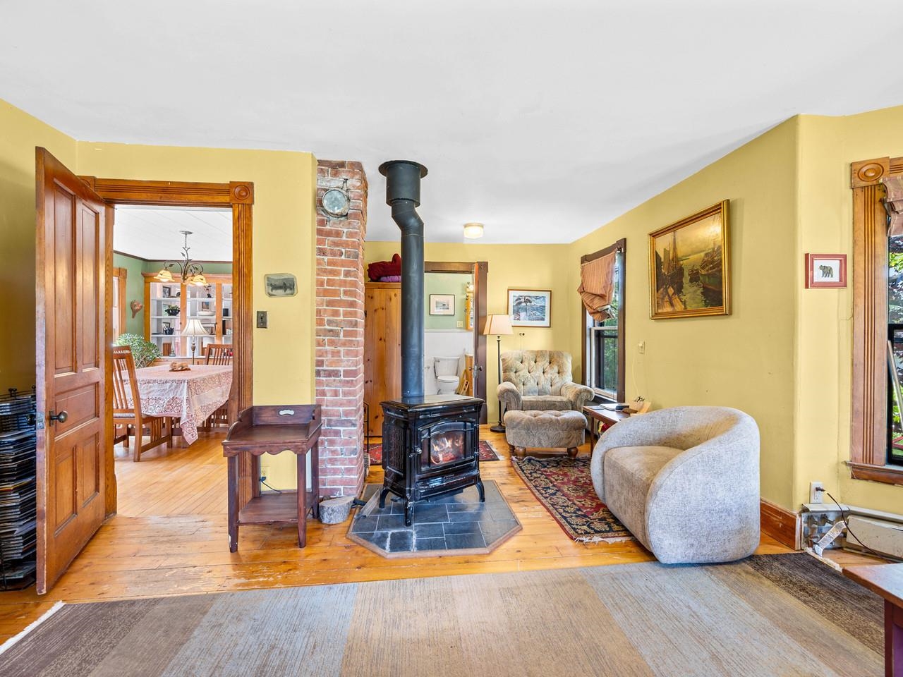 343 Sierra Lavin Road