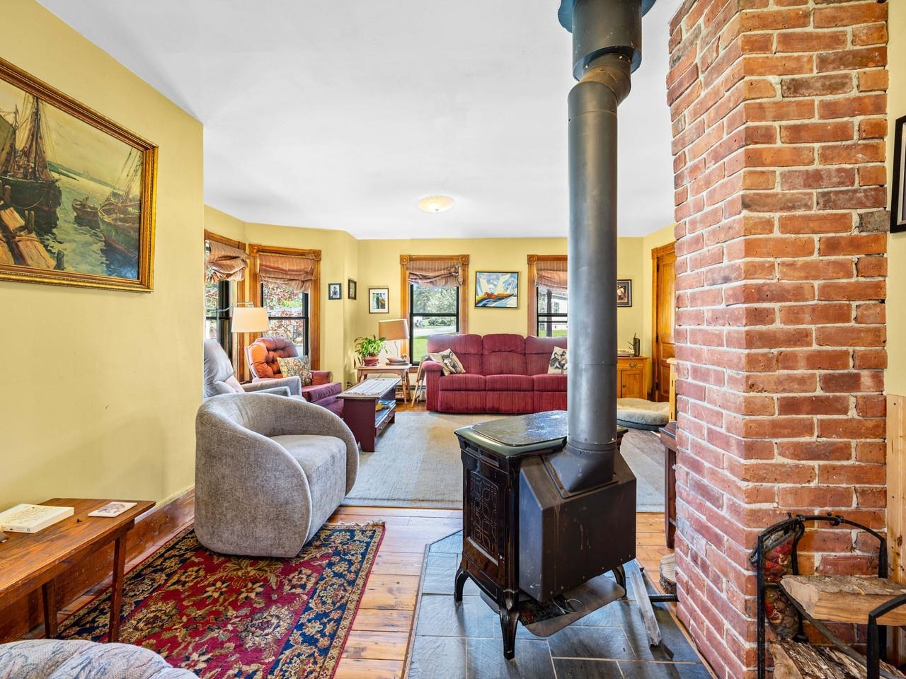 343 Sierra Lavin Road