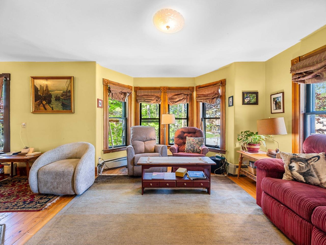 343 Sierra Lavin Road