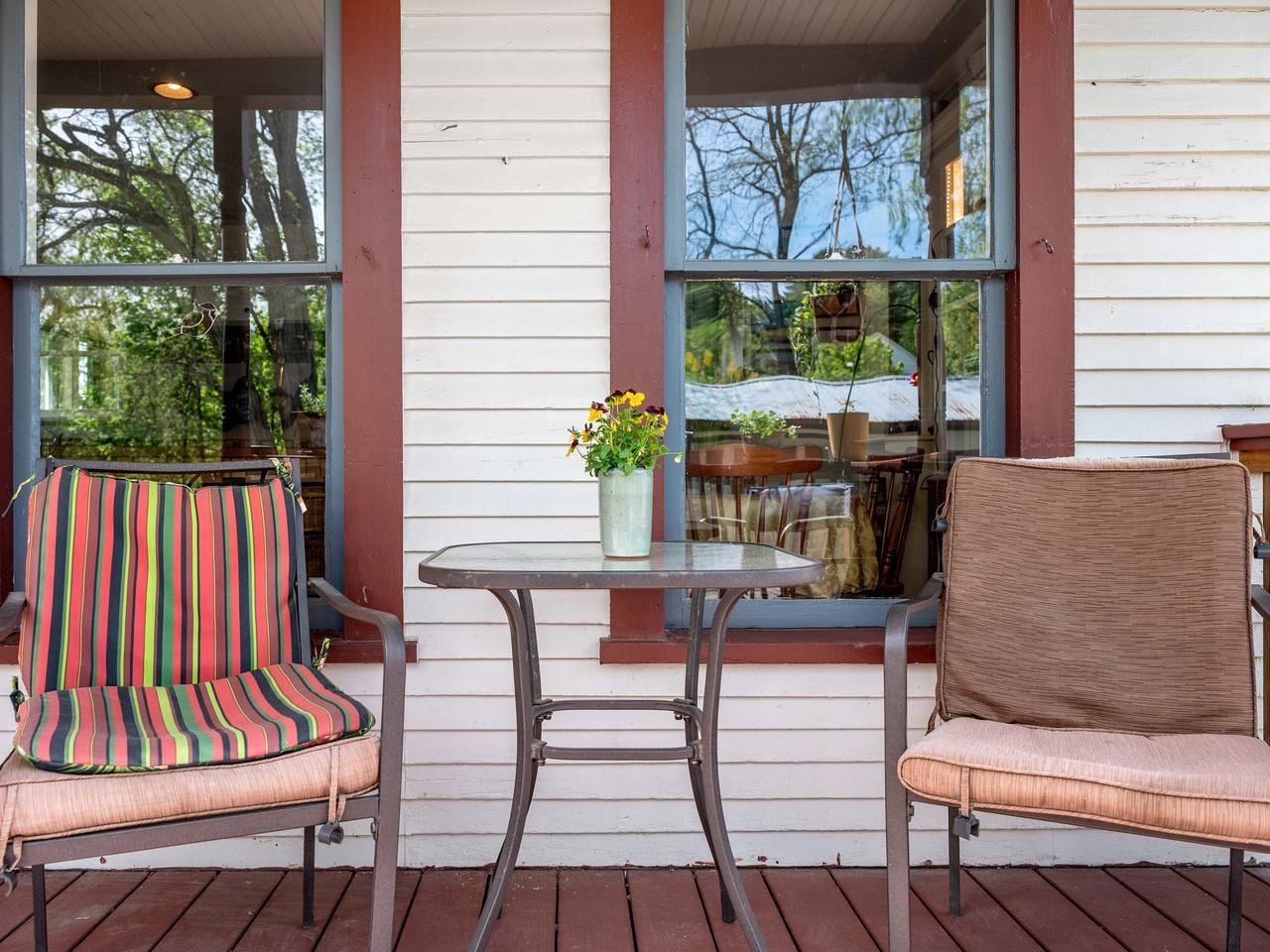 343 Sierra Lavin Road