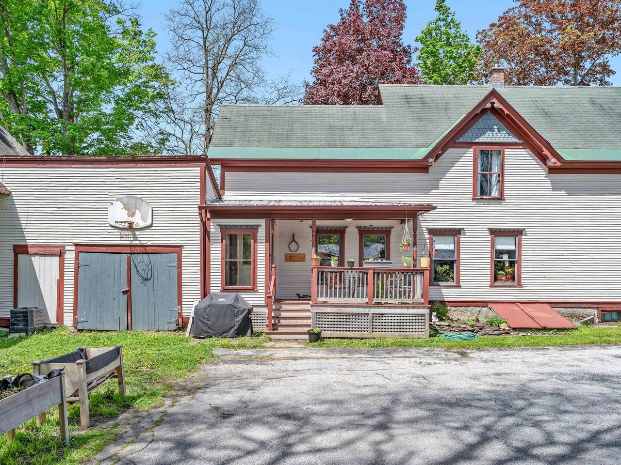 343 Sierra Lavin Road