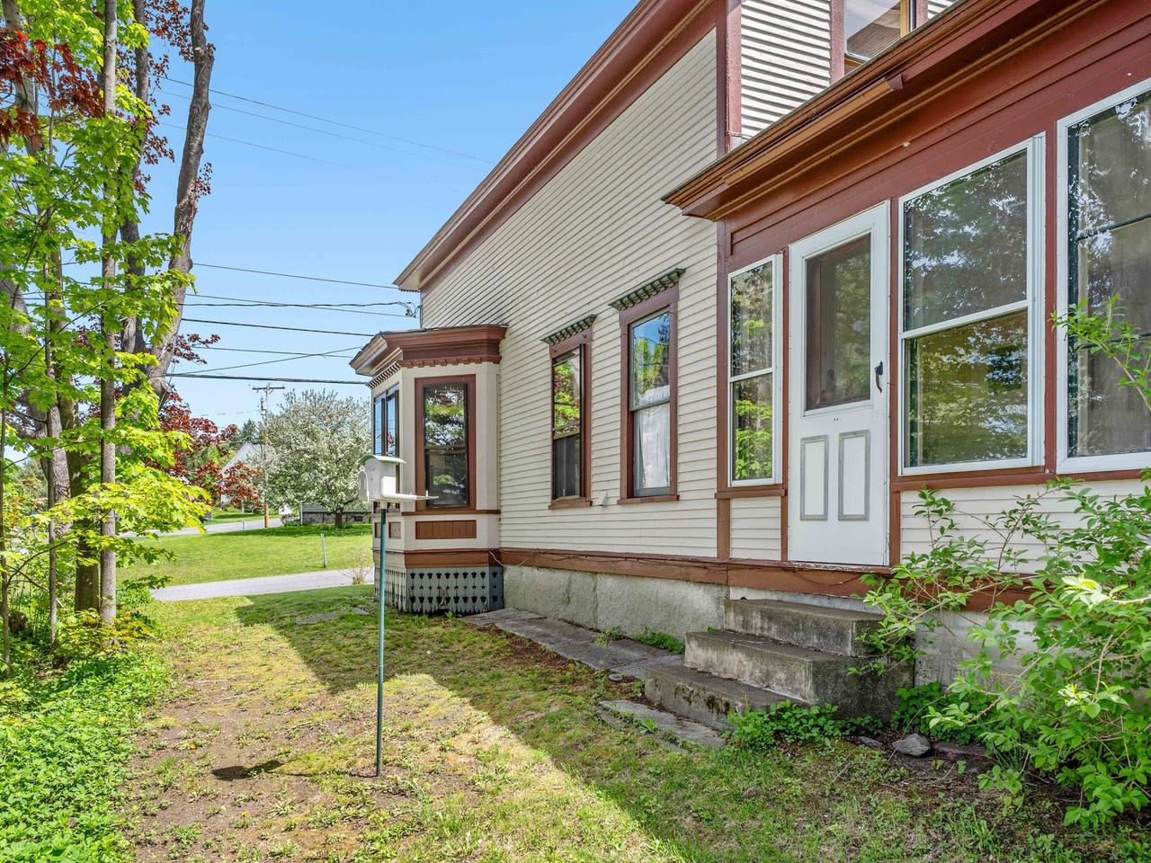 343 Sierra Lavin Road