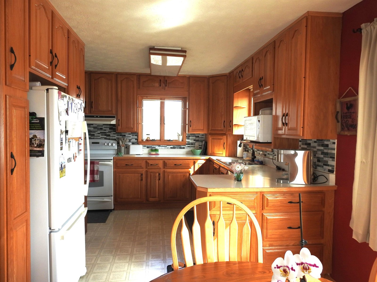 Lots of cabinets