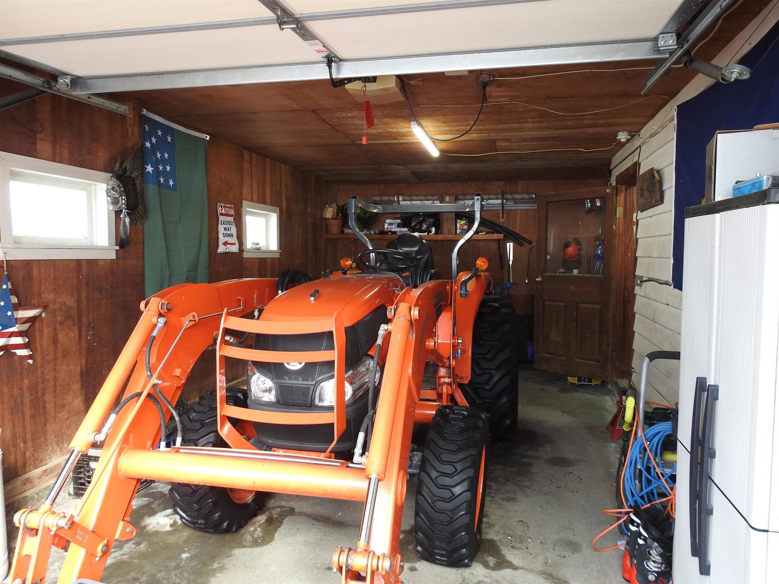 One car garage