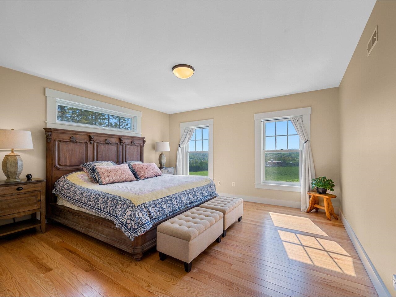 1st floor primary suite