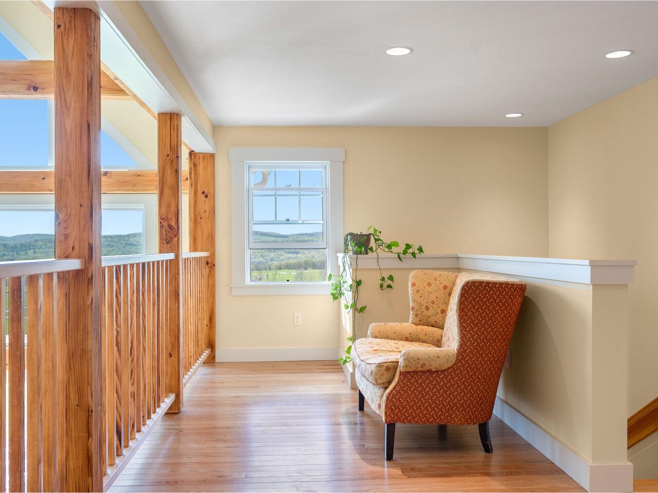Great reading nook area!