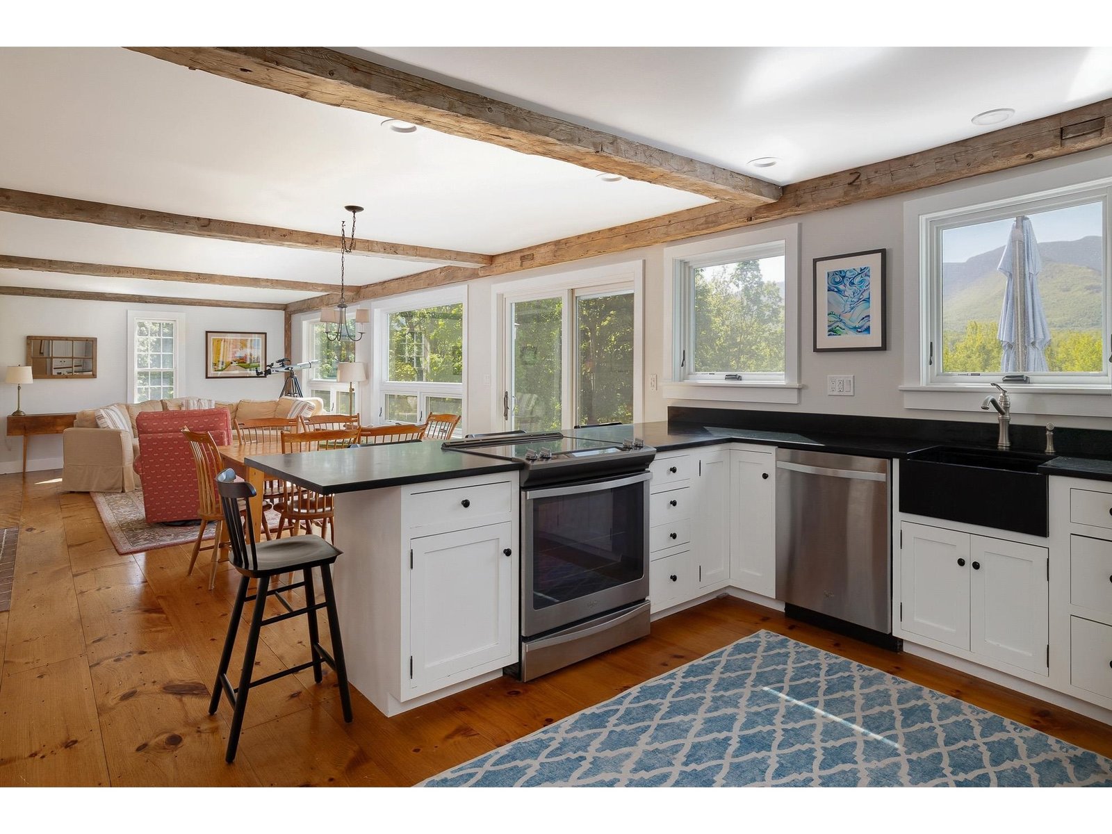 3450 Lower Pleasant Valley Road