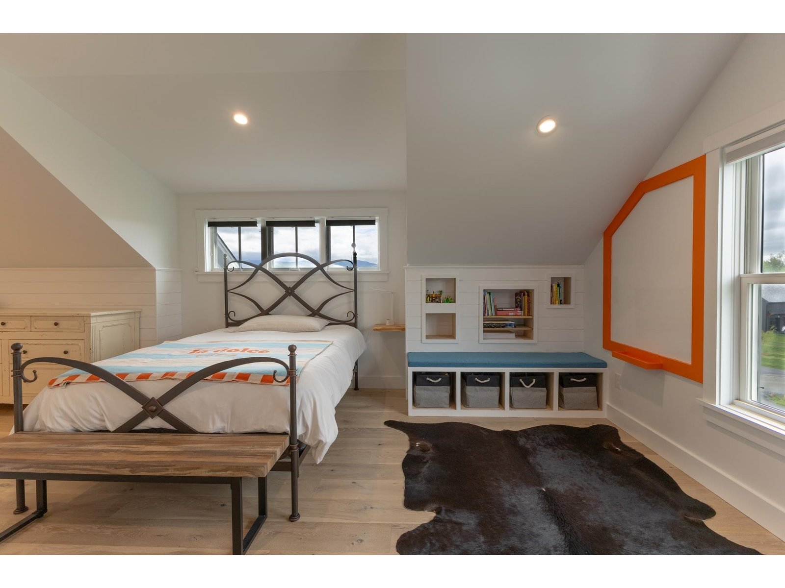 346 Elizabeths Lane, Unit 13