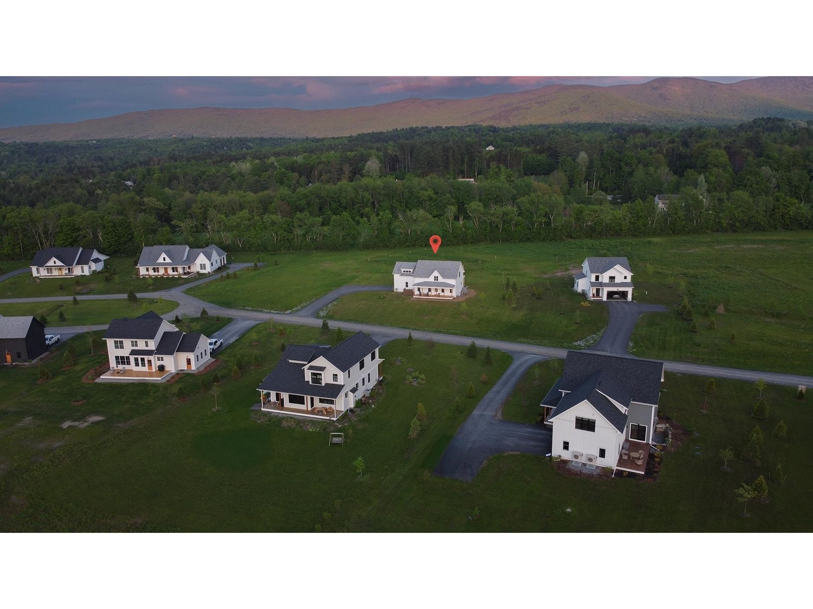346 Elizabeths Lane, Unit 13