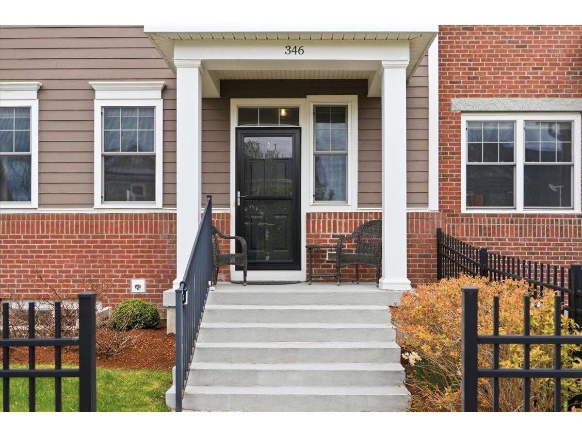 346 Zephyr Road