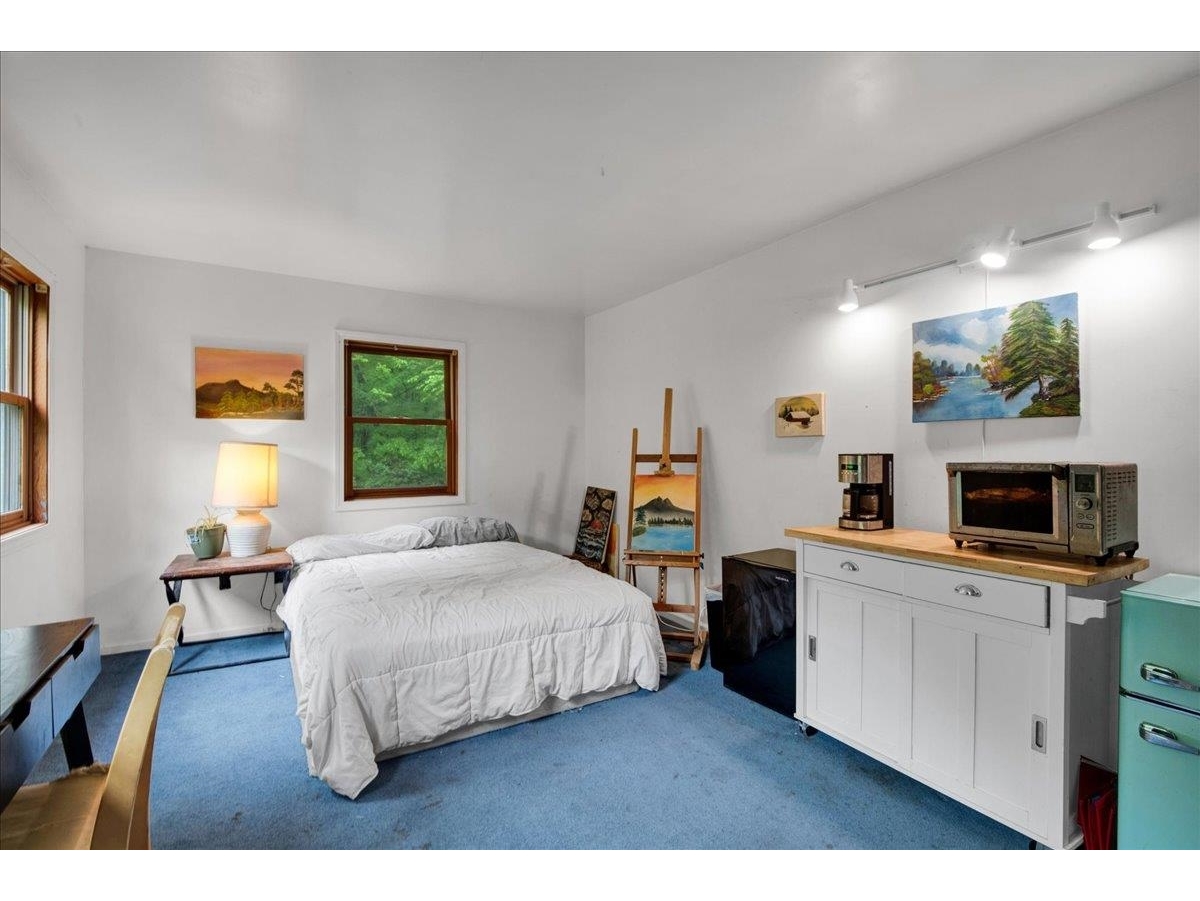 347 Ledgewood Lane