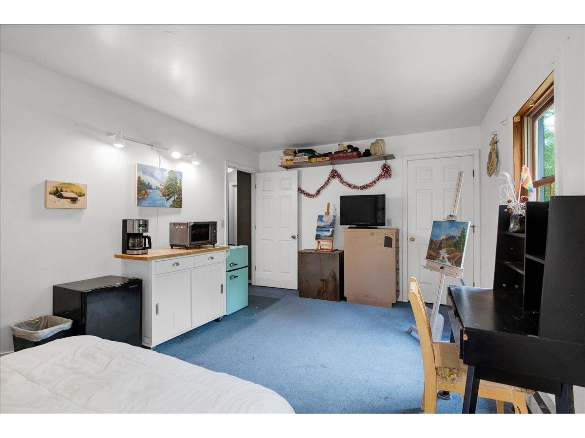 347 Ledgewood Lane