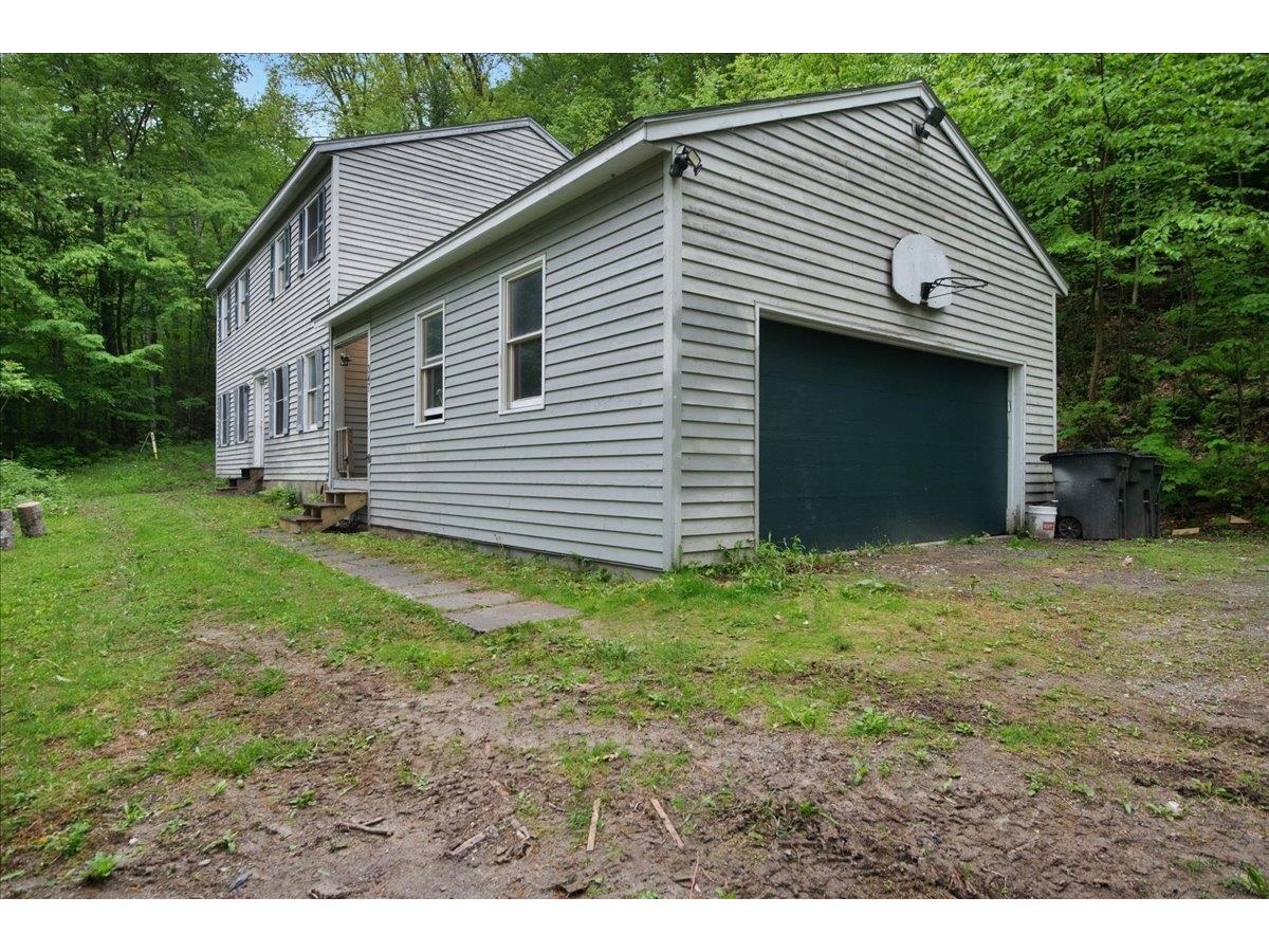 347 Ledgewood Lane