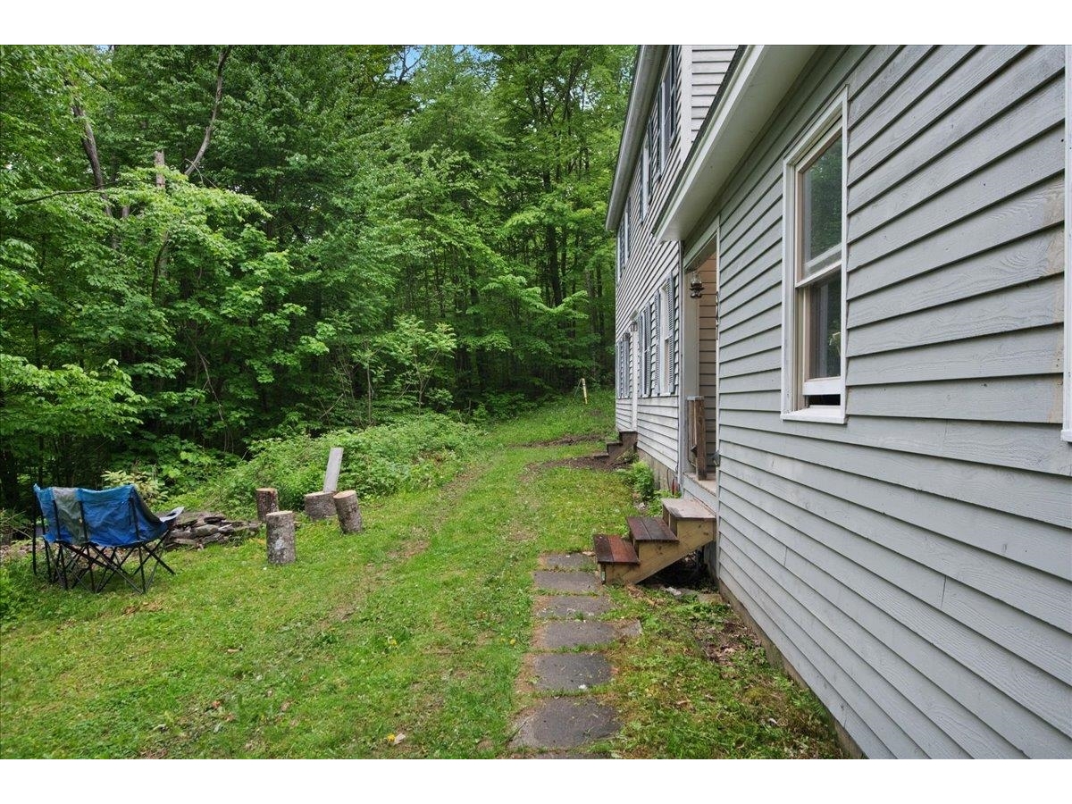 347 Ledgewood Lane
