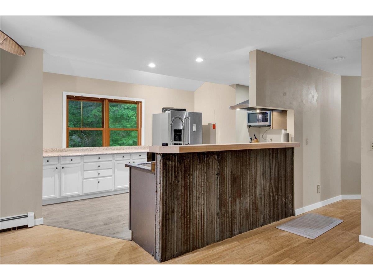 347 Ledgewood Lane