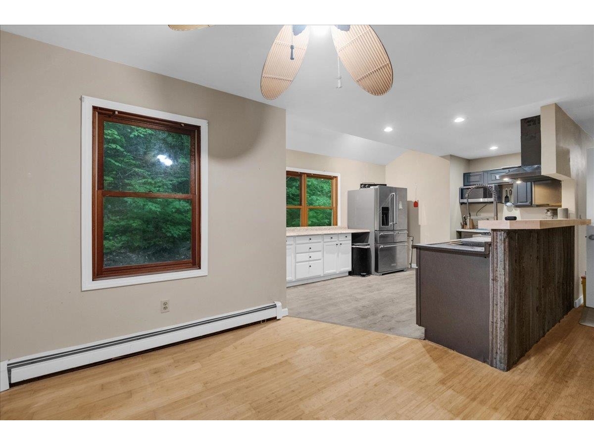 347 Ledgewood Lane