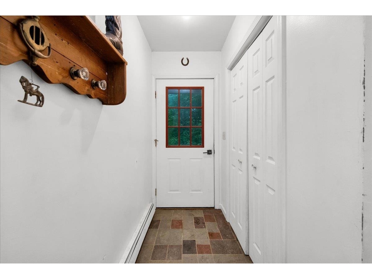 347 Ledgewood Lane