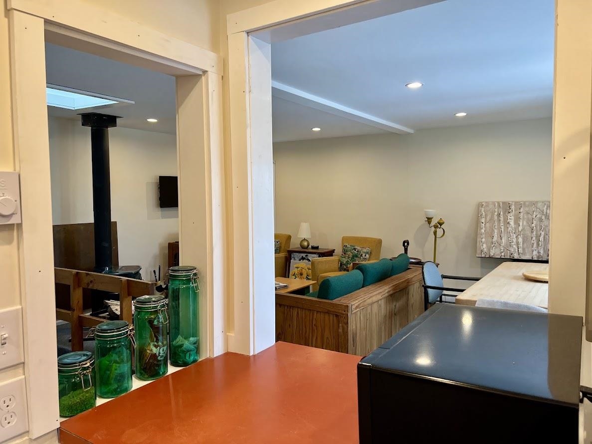 347 Summit  Unihab 6 Road, Unit 6
