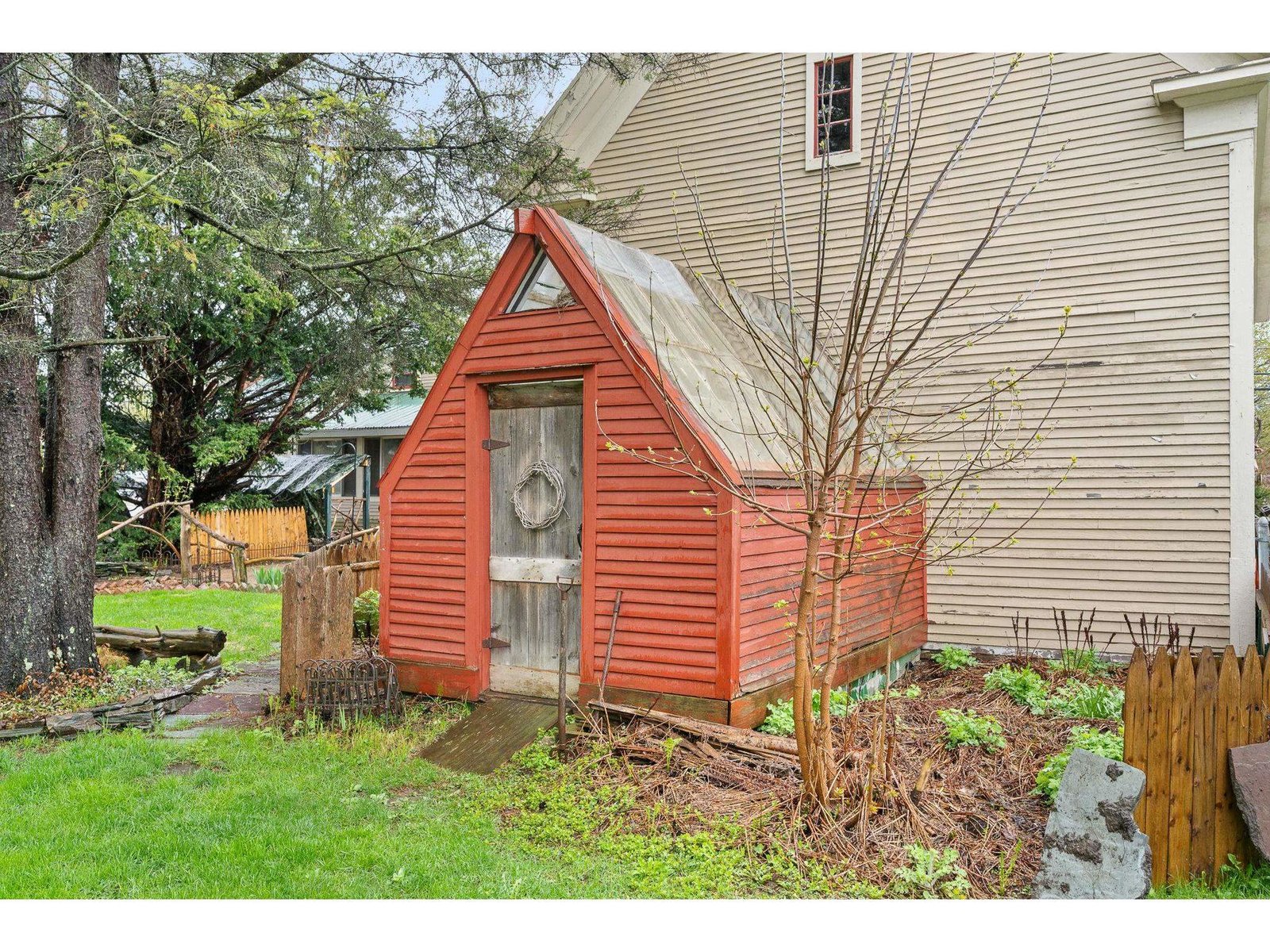 3471 Waterbury Stowe Road