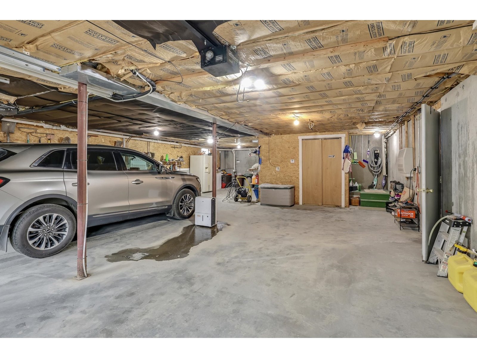 348 Maple Ridge