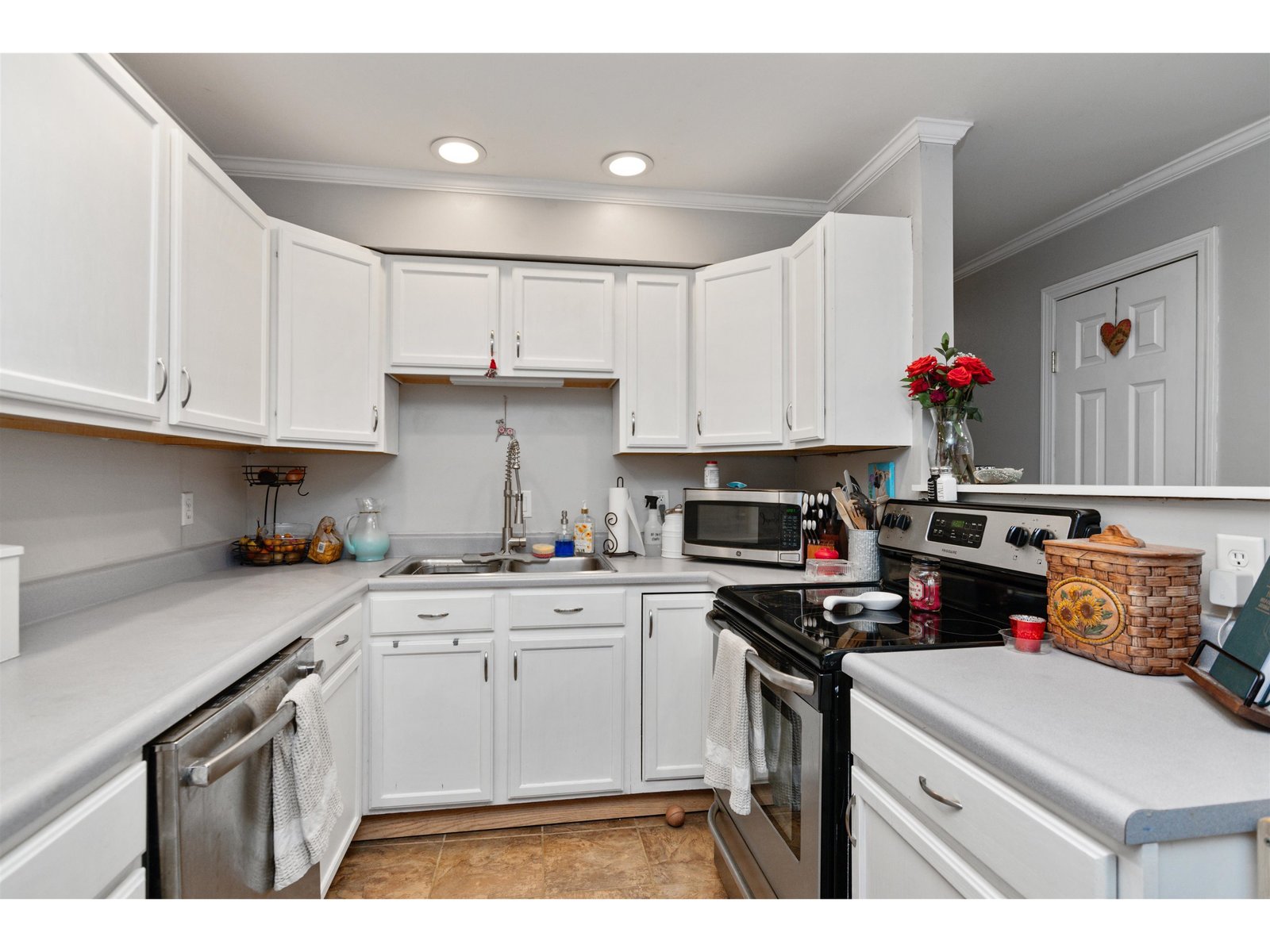 348 Red Oak Drive