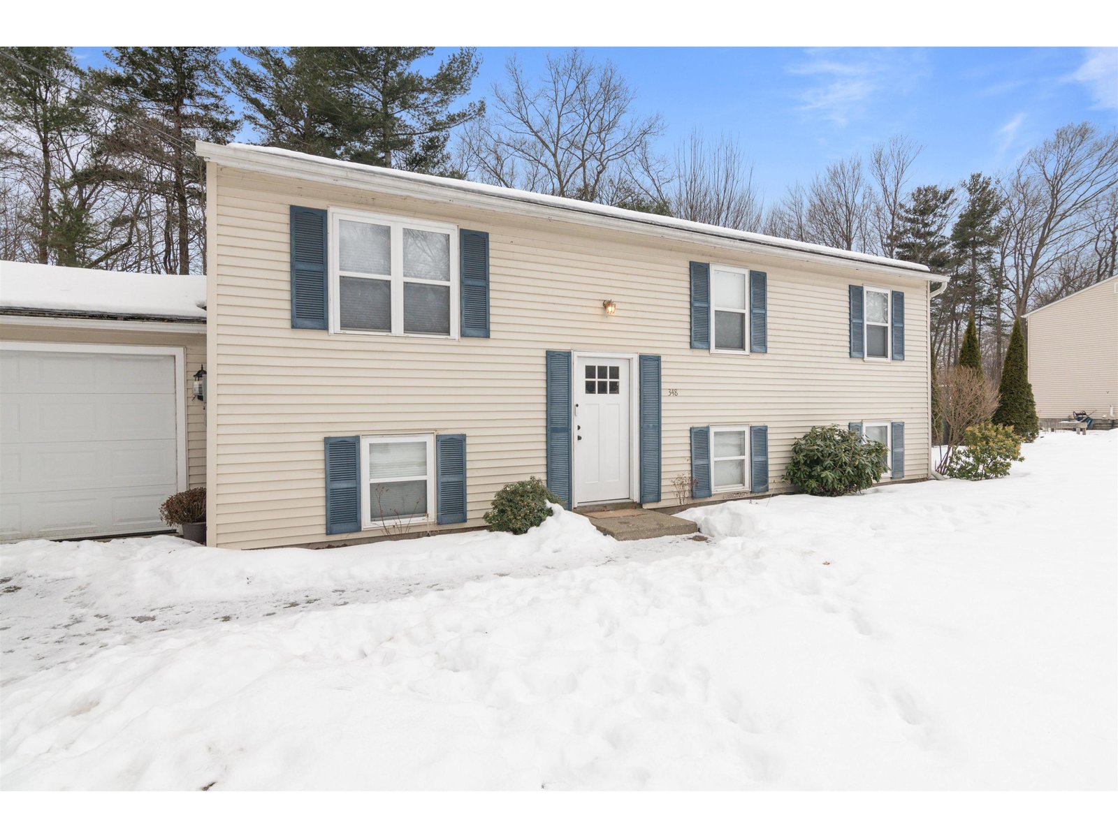 348 Red Oak Drive