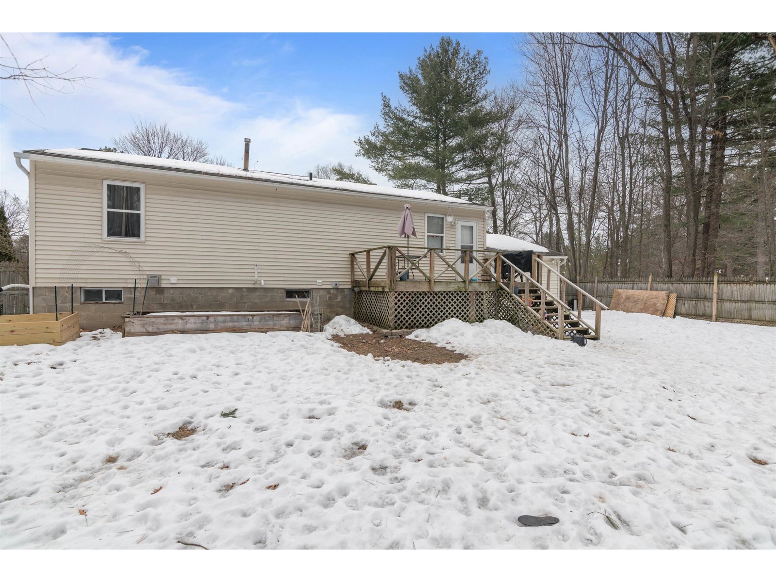348 Red Oak Drive