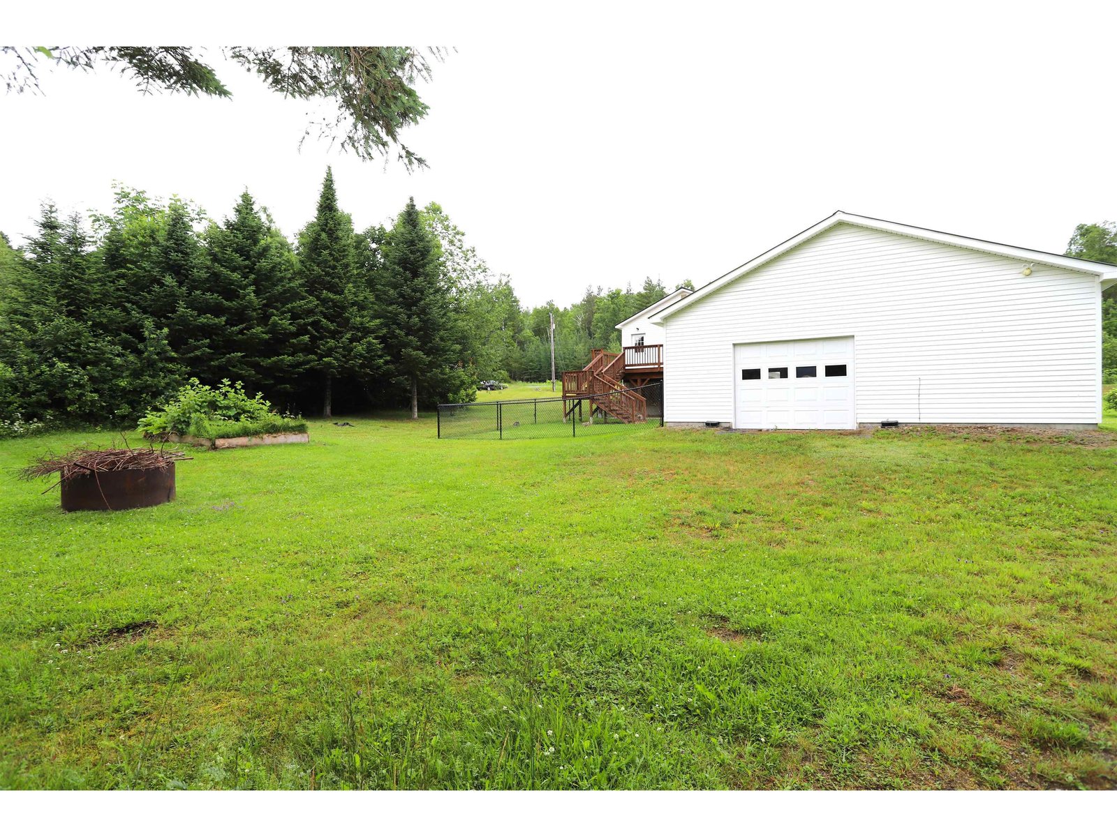Detached Garage