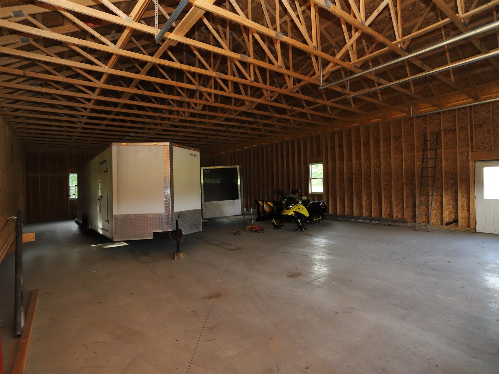 40' x 60' Detached Garage