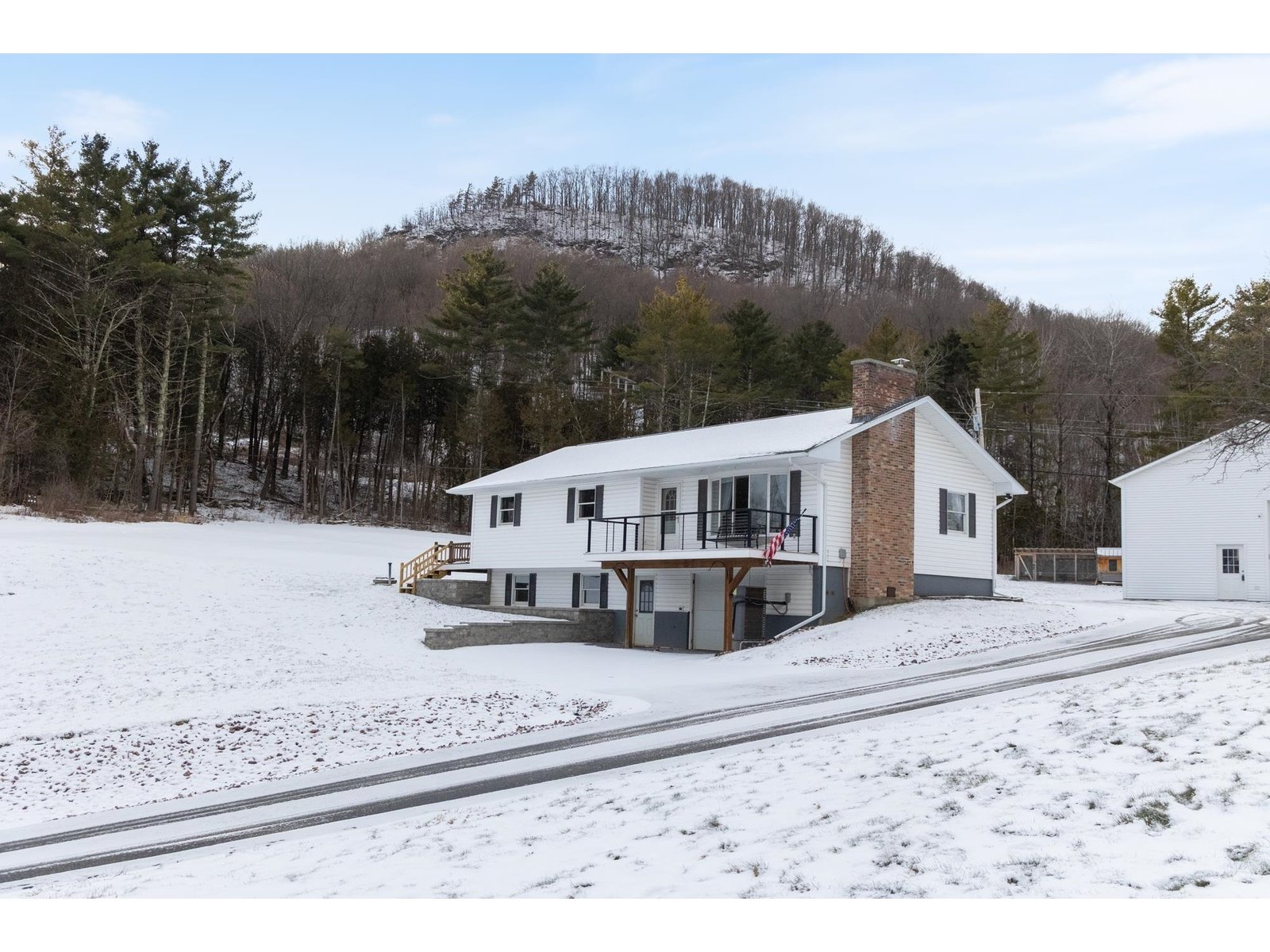 349 Middle Road