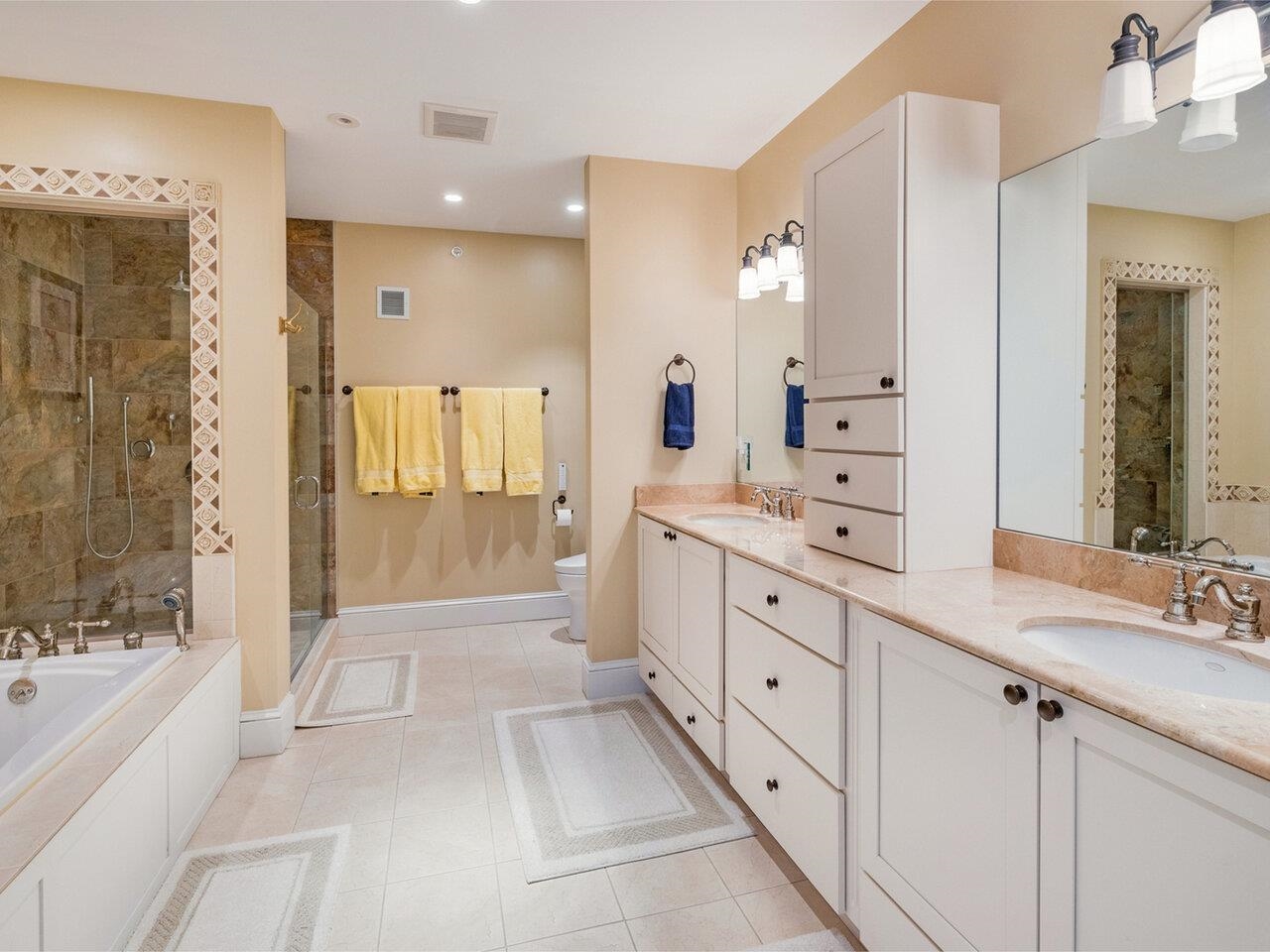 Luxurious bath