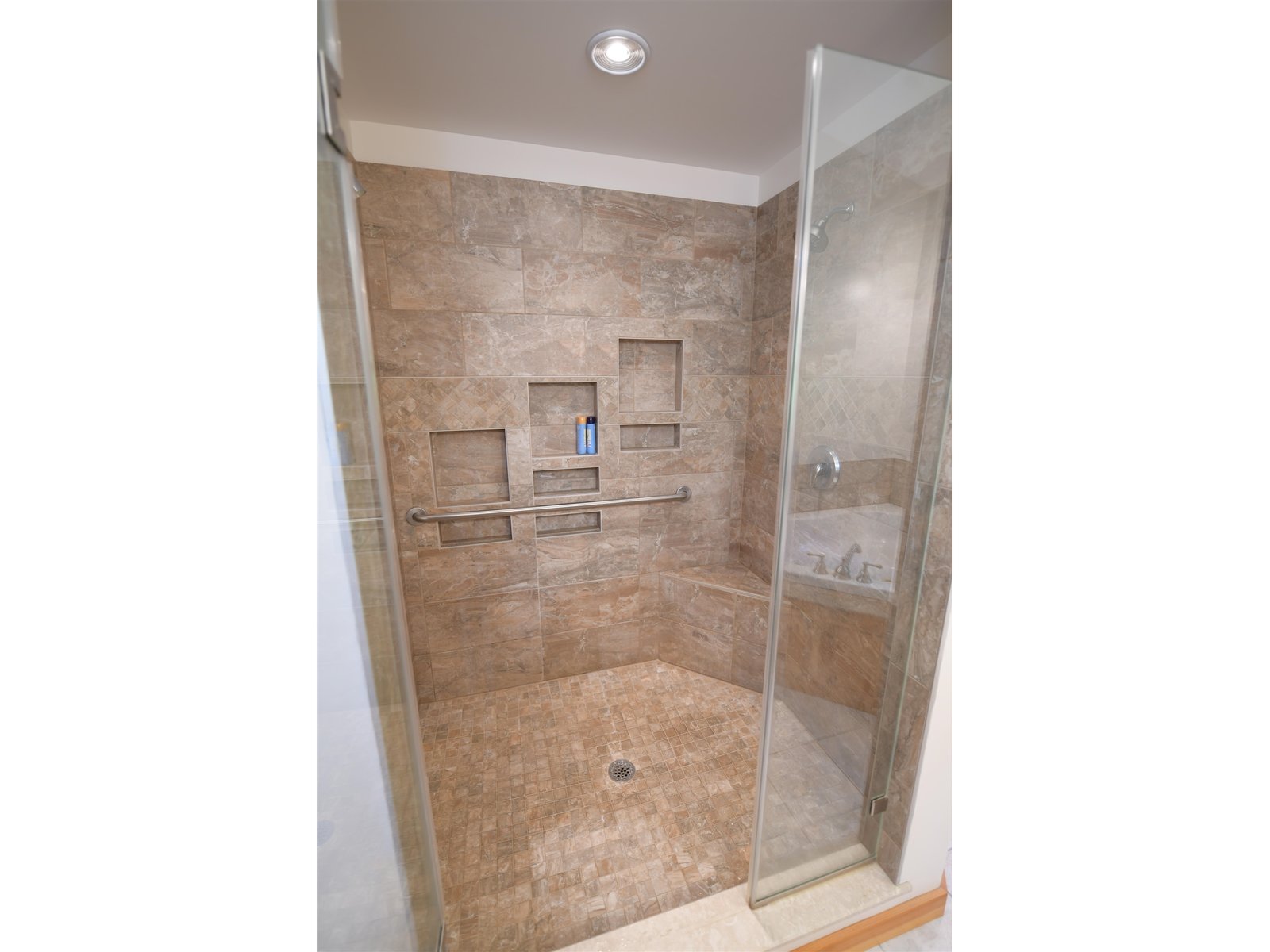 Master shower