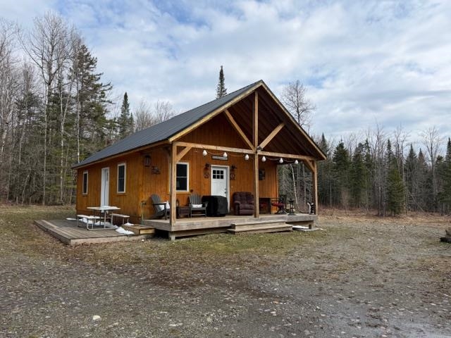 3492 hazens notch Road
