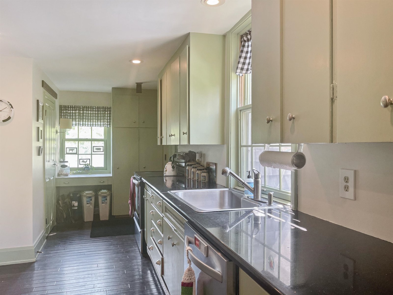 3497 Reservoir Road