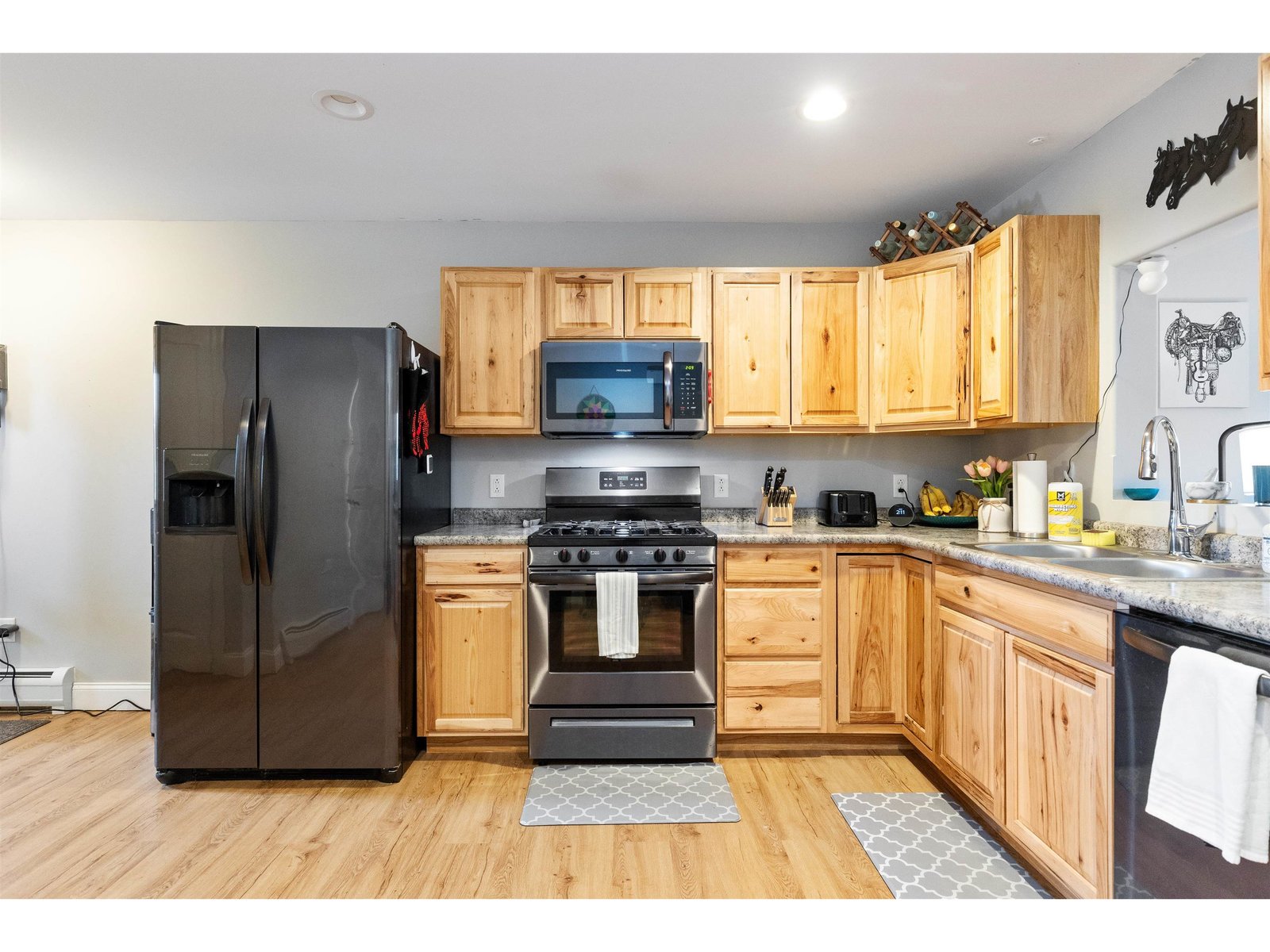 Maple cabinetry and great workspace