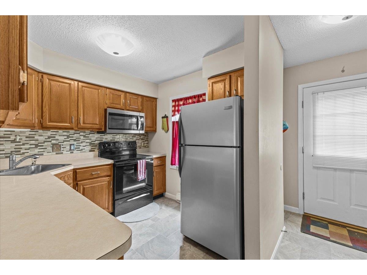 35 Brickyard Road, Unit 13