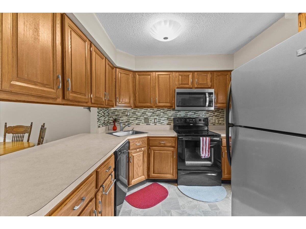 35 Brickyard Road, Unit 13