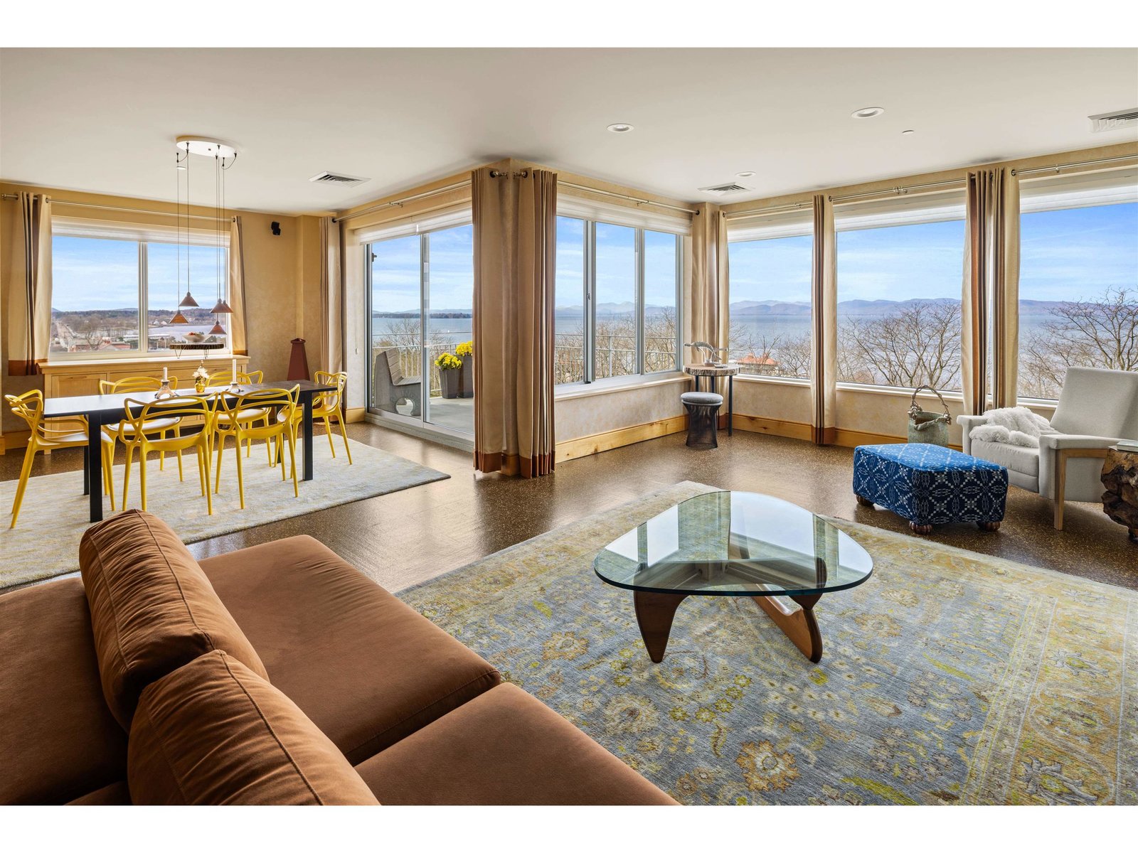 35 Cherry Street, Unit Unit 404