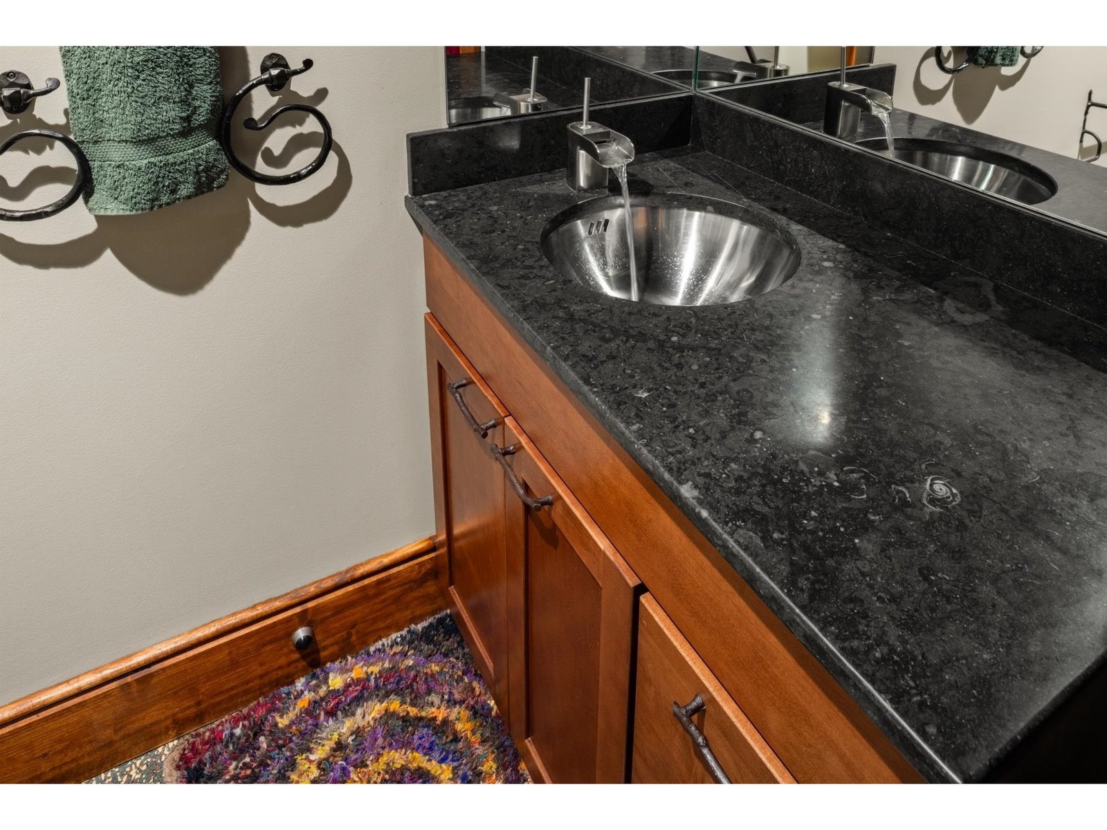 35 Cherry Street, Unit Unit 404