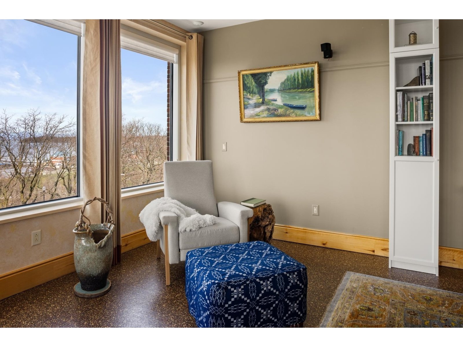 35 Cherry Street, Unit Unit 404